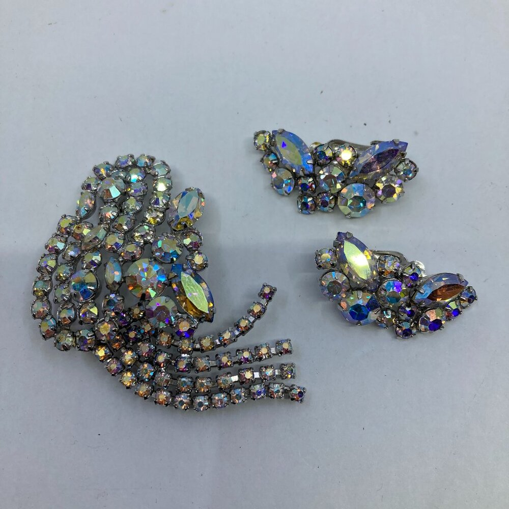Vtg 1960 PIERRE blue borealis rhinestone crystal earrings 2 3/4" brooch set
